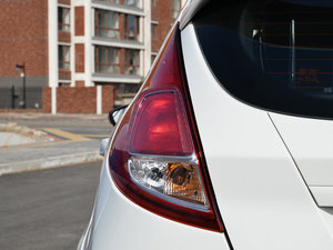 2013Ɏ 1.5L Ԅӄń ^