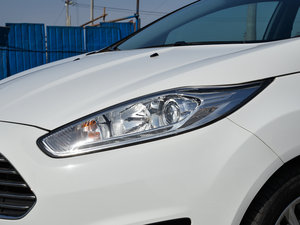 2013Ɏ 1.5L Ԅ(dng)ń(dng) (x)(ji)^