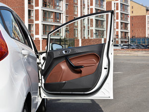 2013Ɏ 1.5L Ԅӄń g