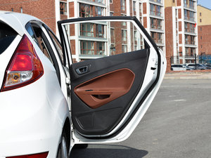 2013Ɏ 1.5L Ԅӄń g