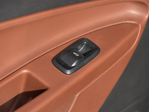 2013Ɏ 1.5L Ԅ(dng)ń(dng) п؅^(q)