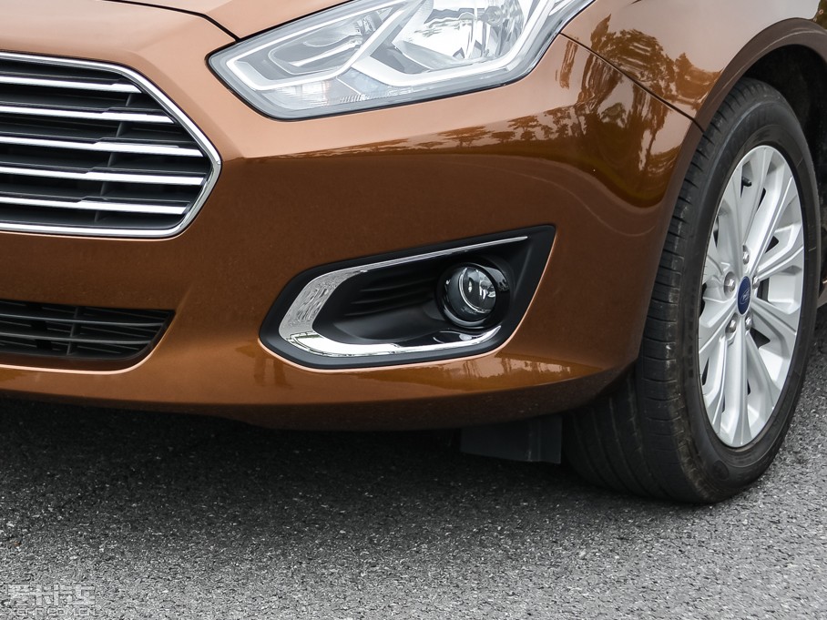 2015˹ 1.5L Ԅӕr