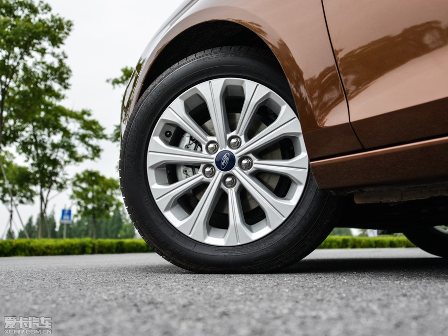 2015˹ 1.5L Ԅӕr