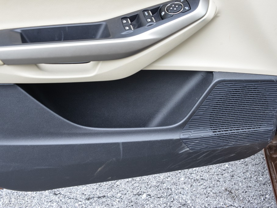 2015˹ 1.5L Ԅӕr