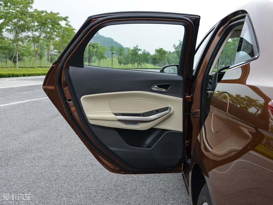 2015˹ 1.5L Ԅӕr