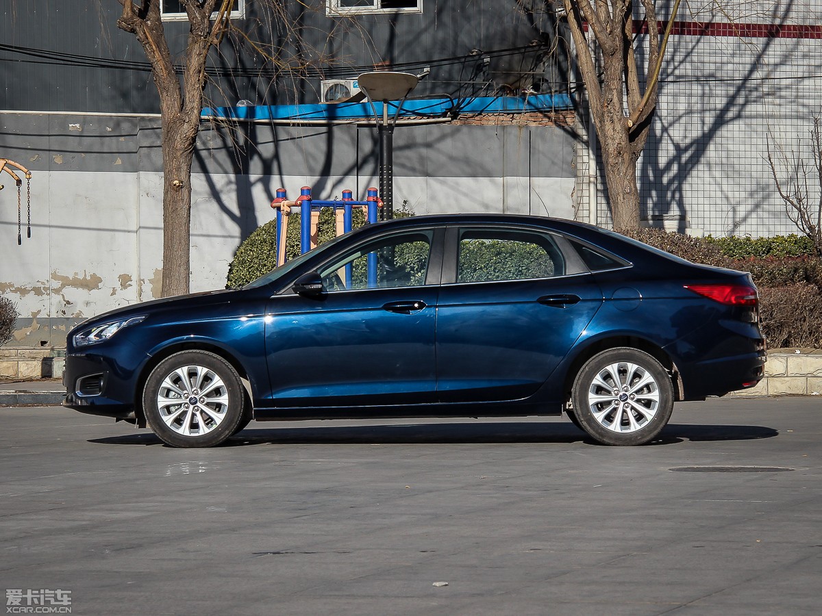 2015˹ 1.5L քӕr