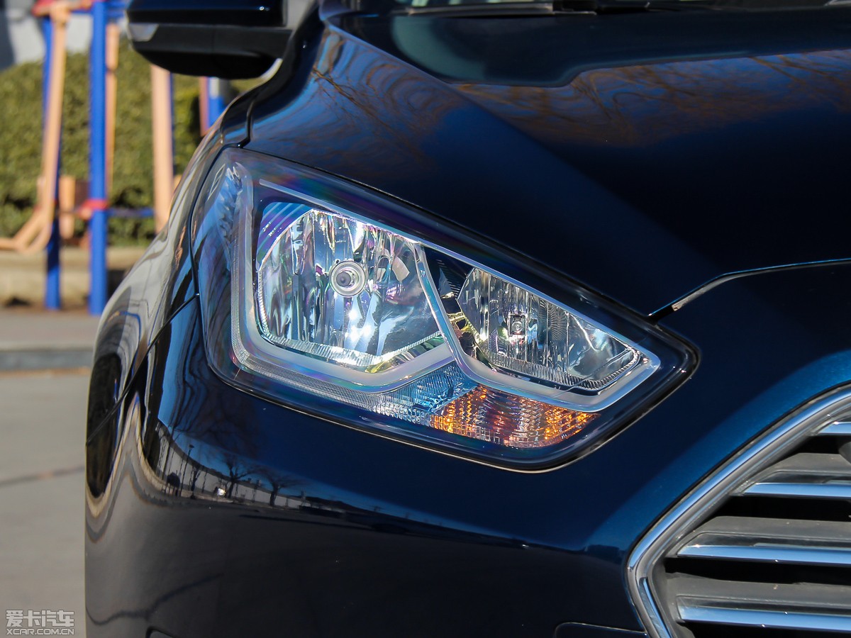 2015˹ 1.5L քӕr