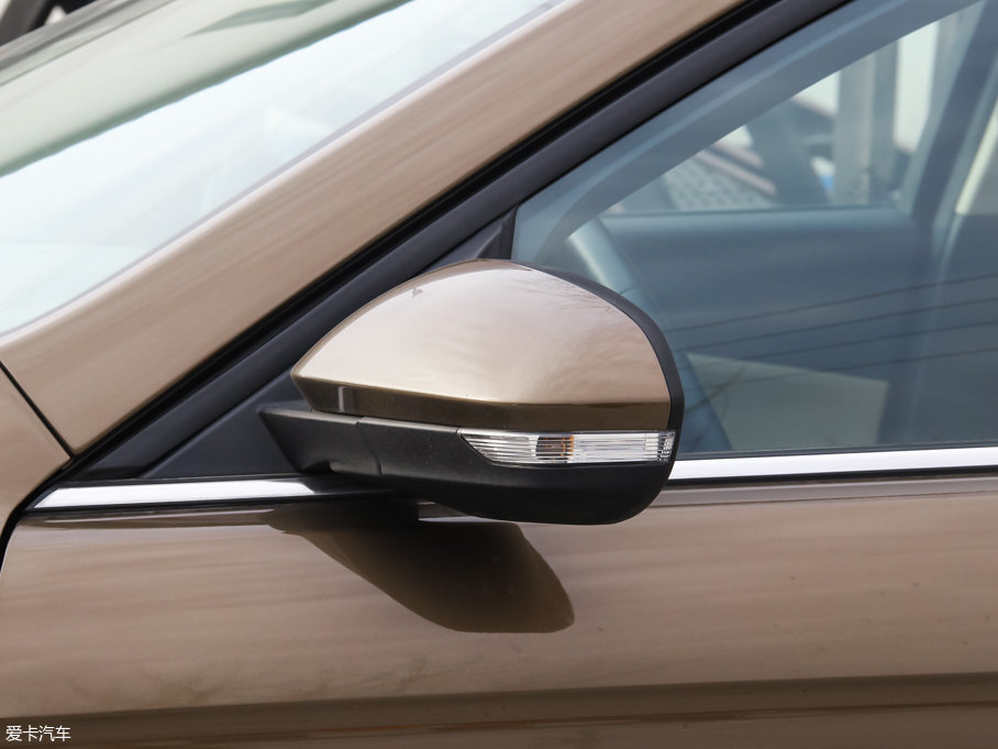 2015˹ 1.5L Ԅӕr