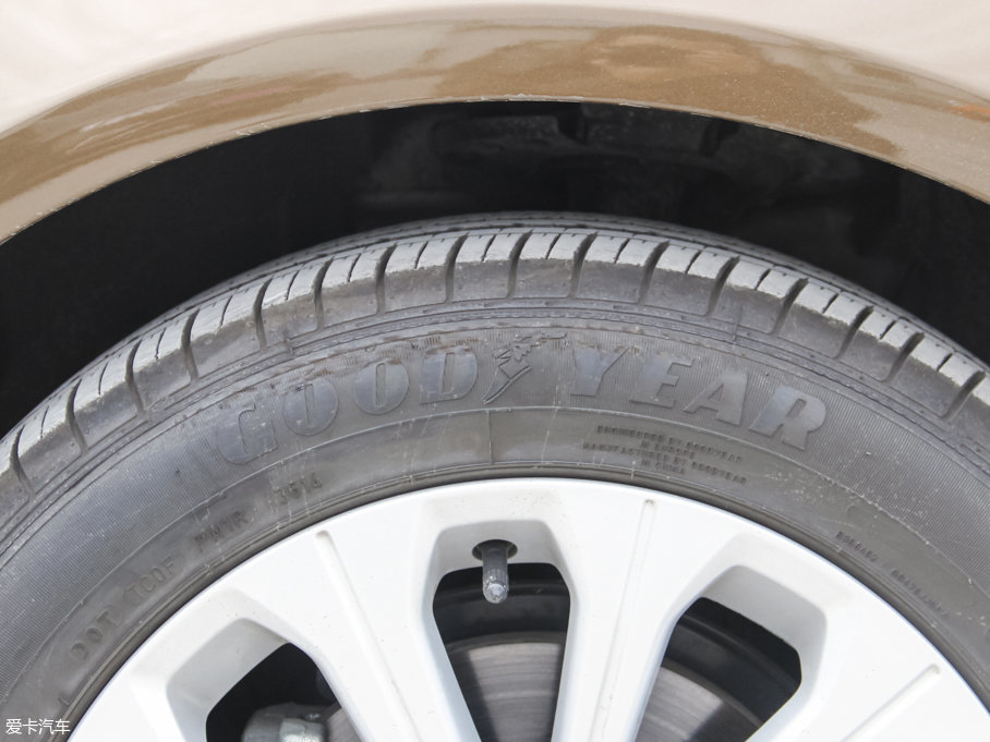 2015˹ 1.5L Ԅӕr