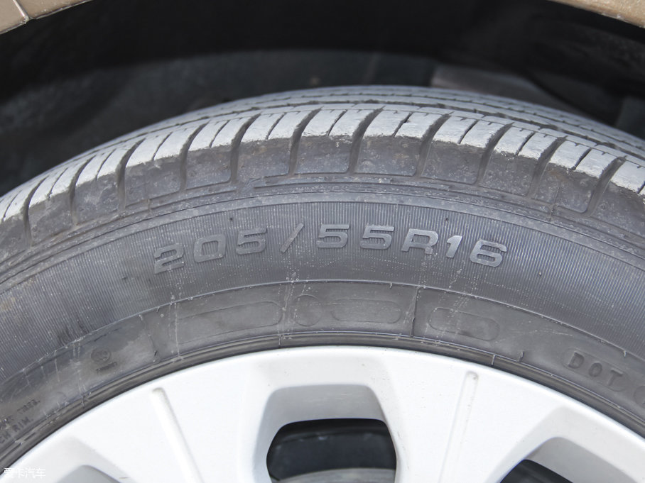 2015˹ 1.5L Ԅӕr