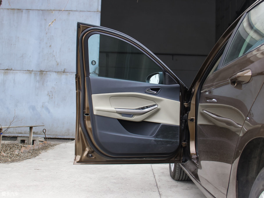 2015˹ 1.5L Ԅӕr