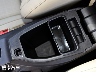 長安福特2015款福睿斯