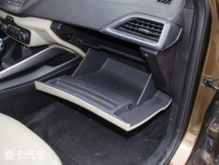 長安福特2015款福睿斯