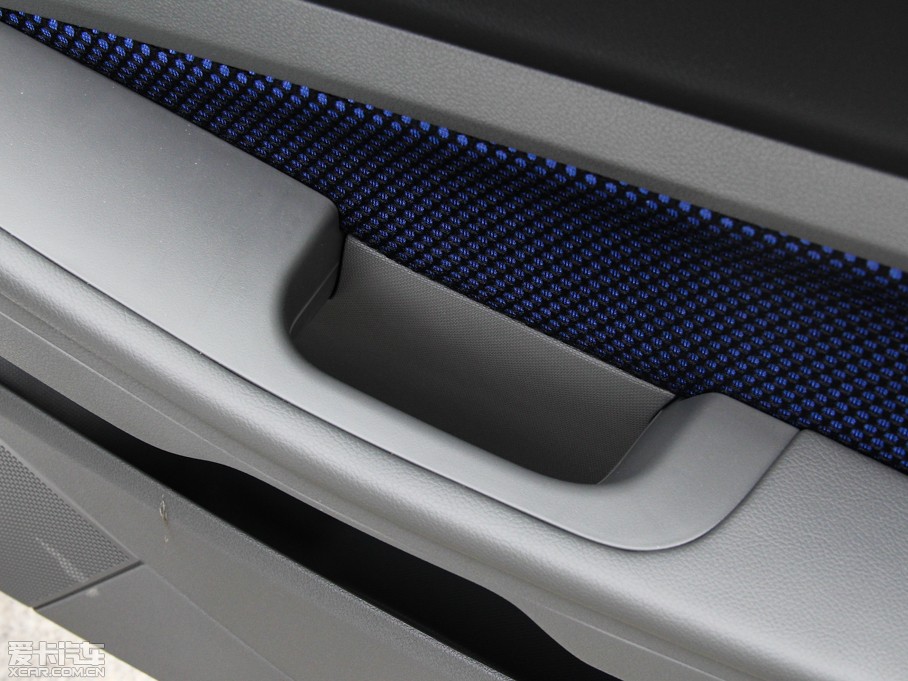 2014丣˹Ɏ 1.8L Ԅӿ׵ذ