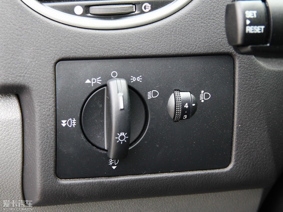 2014(jng)丣˹Ɏ 1.8L Ԅӿ׵ذ