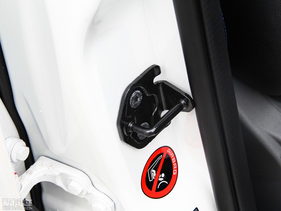 2014(jng)丣˹Ɏ 1.8L Ԅӿ׵ذ