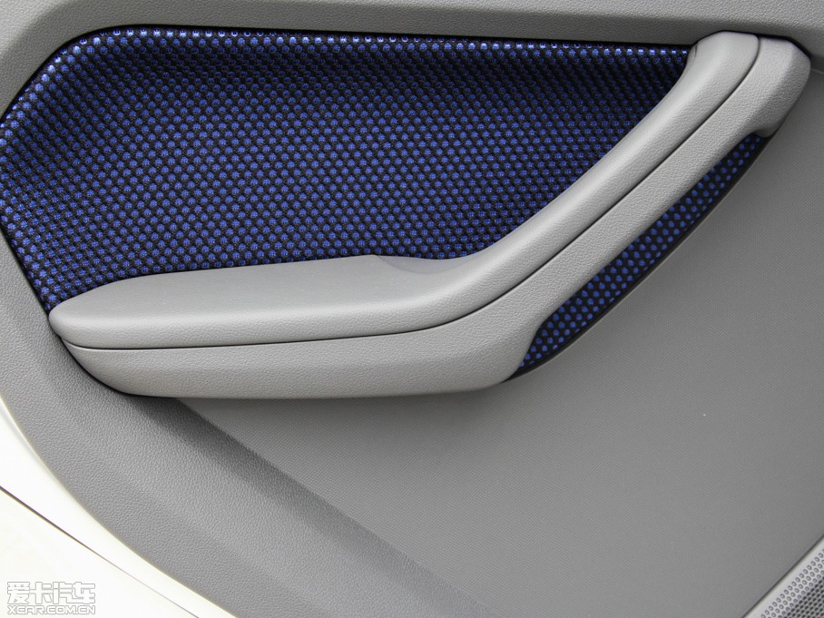 2014丣˹Ɏ 1.8L Ԅӿ׵ذ