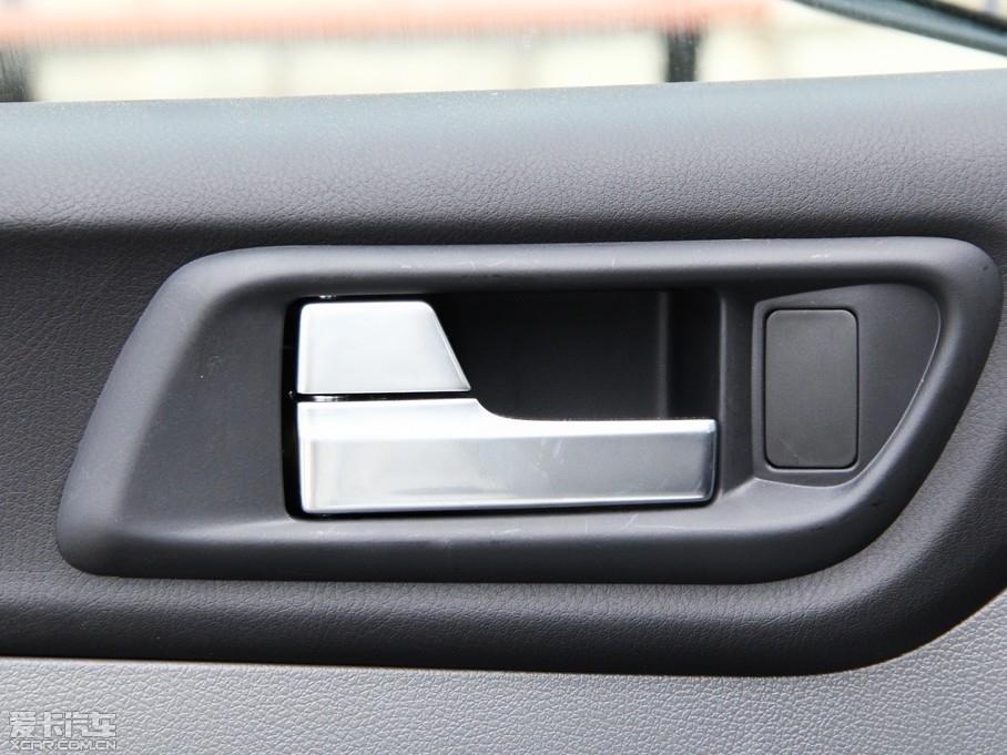 2014丣˹Ɏ 1.8L Ԅӿ׵ذ