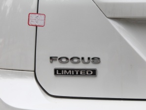 長安福特2014款經典福克斯兩廂