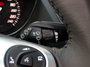 20152.0GTDi (q)Ӣ п؅^(q)