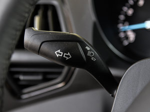 20151.5GTDi 򌾫Ӣ п؅^