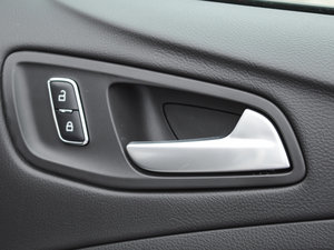 20152.0GTDi (q)\Ӱ g