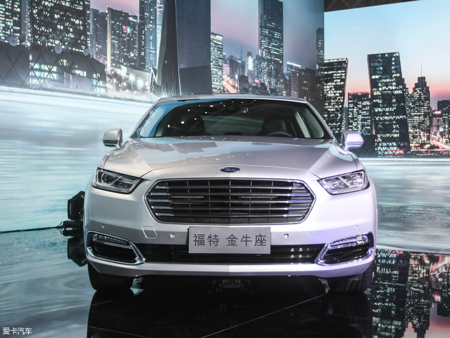 2016ţ EcoBoost 325 V6 Ş