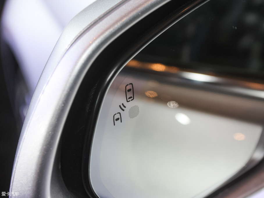 2016ţ EcoBoost 325 V6 Ş