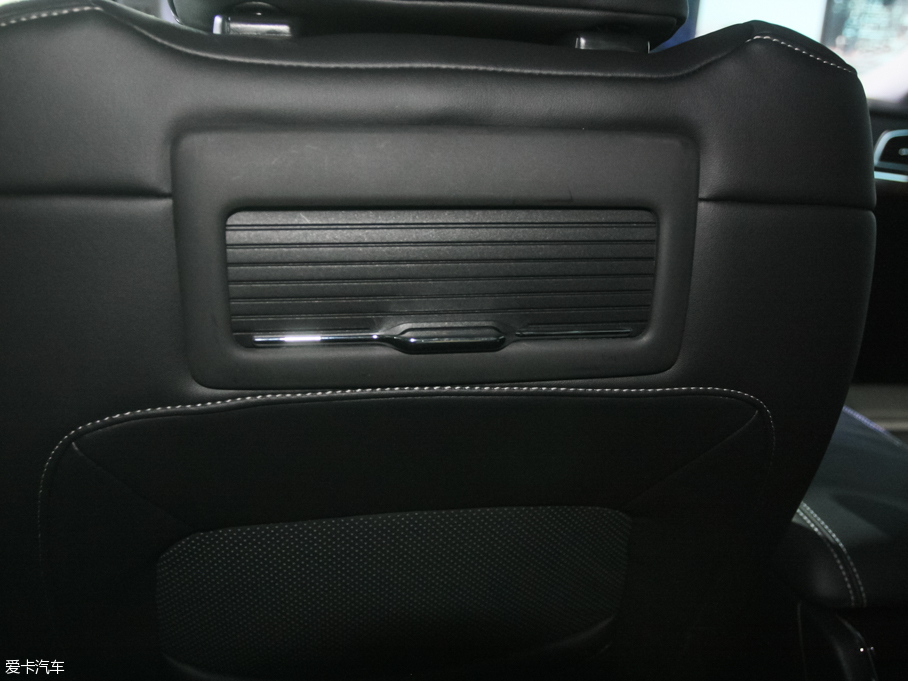 2016ţ EcoBoost 325 V6 Ş