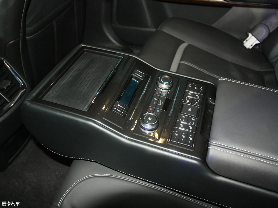 2016ţ EcoBoost 325 V6 Ş