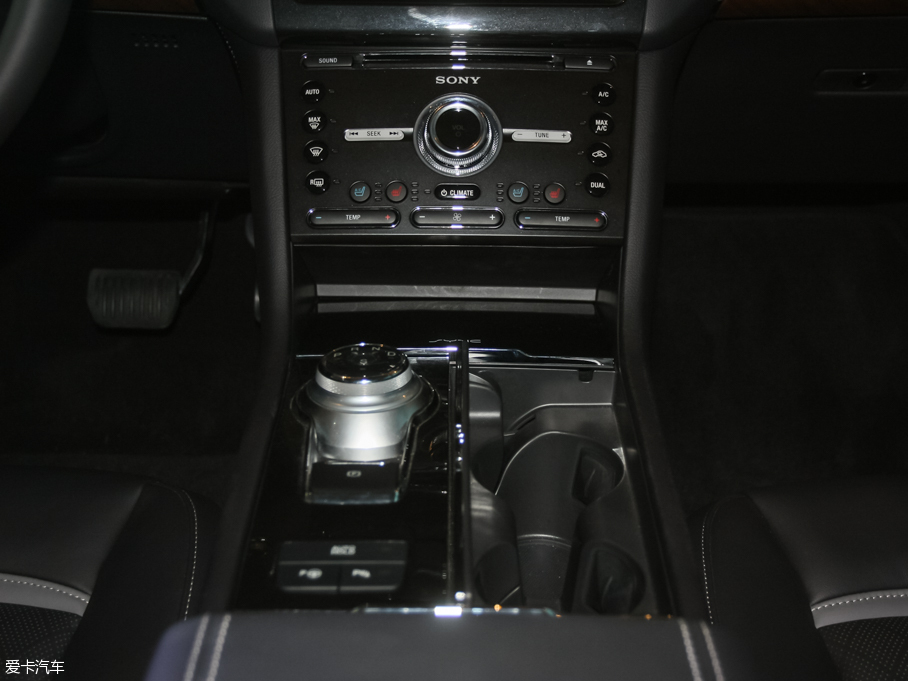 2016ţ EcoBoost 325 V6 Ş