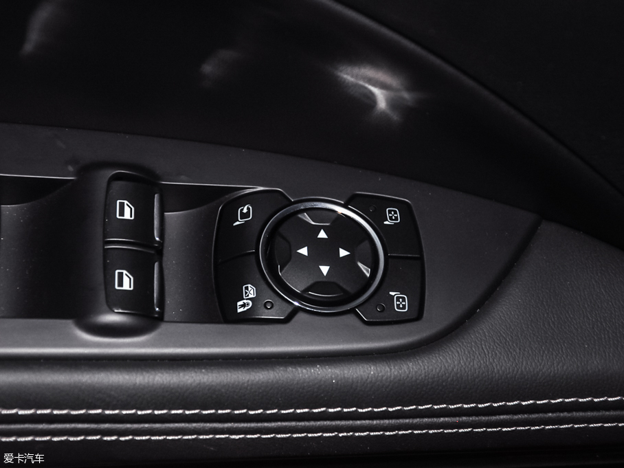 2016ţ EcoBoost 325 V6 Ş