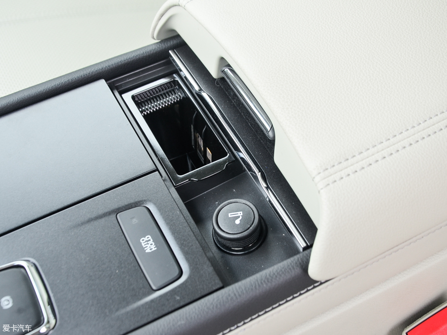 2016ţ EcoBoost 245 r