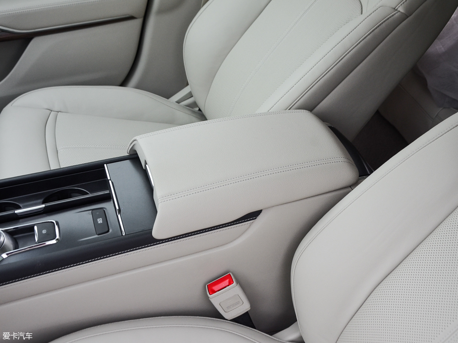 2016ţ EcoBoost 245 r