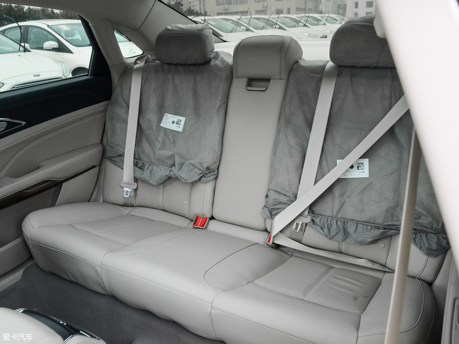 2016ţ EcoBoost 245 r(sh)