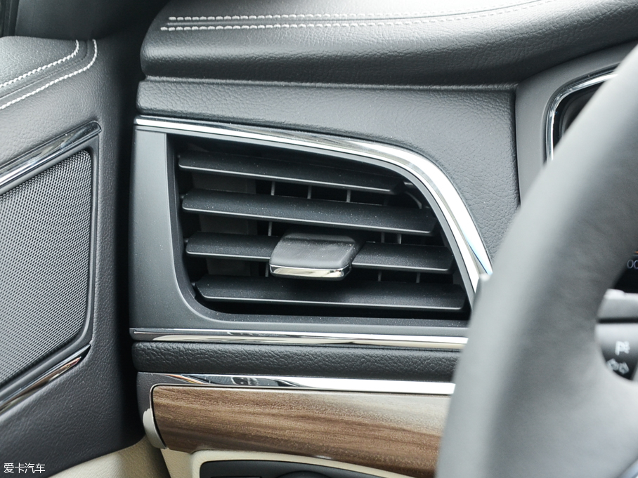 2016ţ EcoBoost 245 r