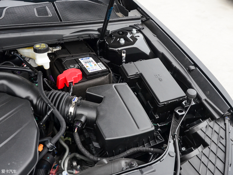 2016ţ EcoBoost 245 r(sh)