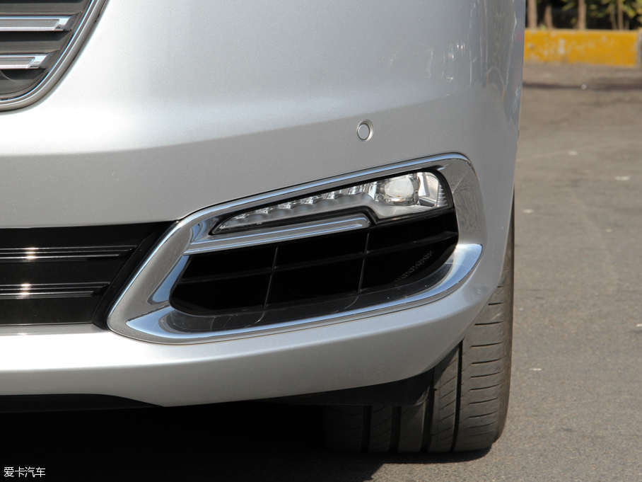 2016ţ EcoBoost 325 V6 Ş