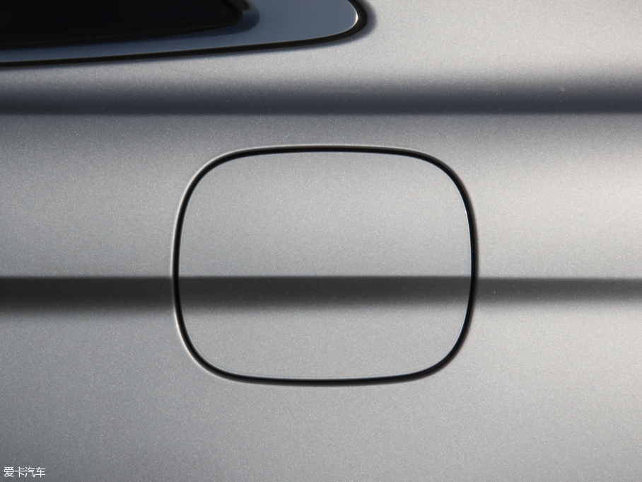 2016ţ EcoBoost 325 V6 Ş