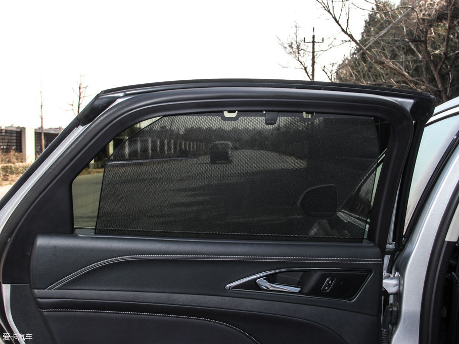 2016ţ EcoBoost 325 V6 Ş