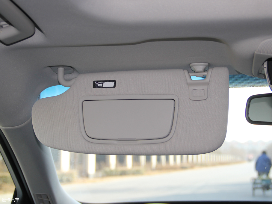 2016ţ EcoBoost 325 V6 Ş