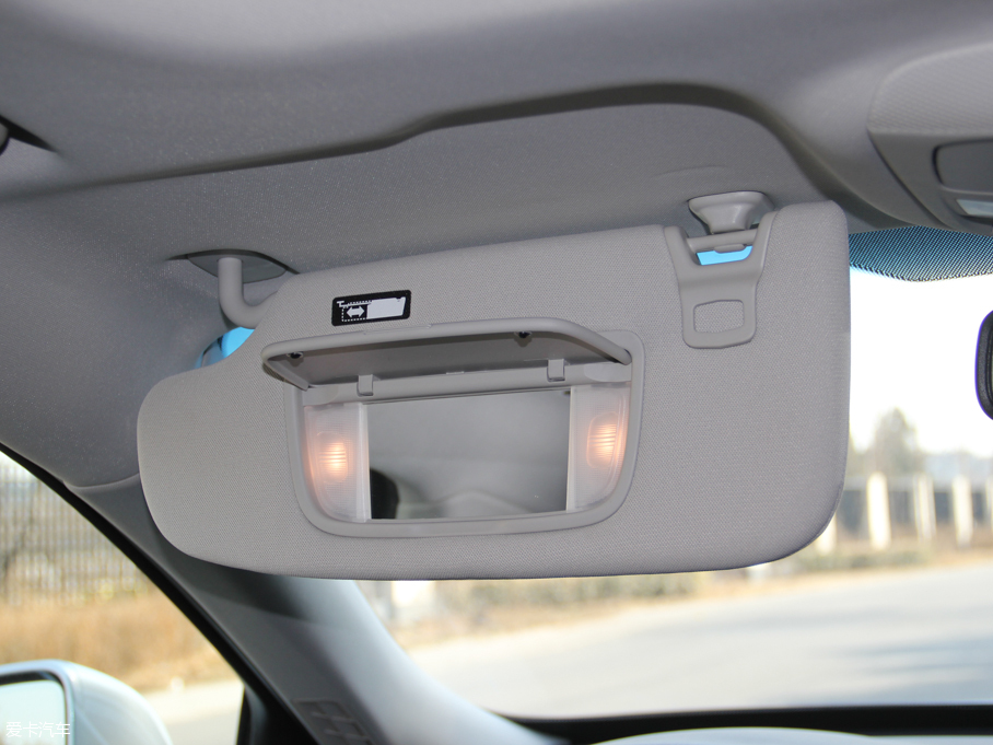 2016ţ EcoBoost 325 V6 Ş