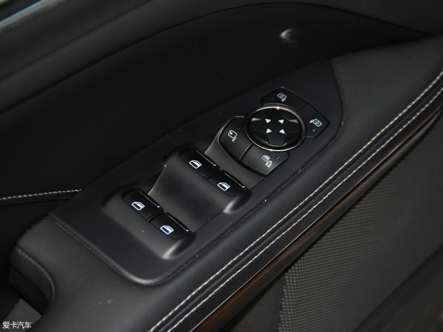 2016ţ EcoBoost 325 V6 Ş