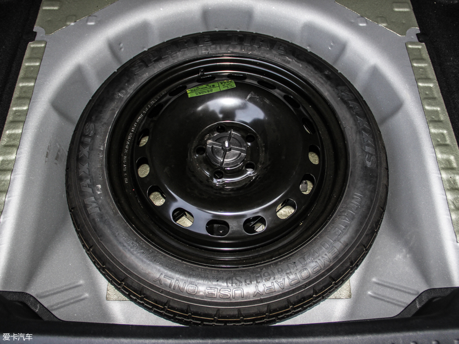 2016ţ EcoBoost 325 V6 Ş