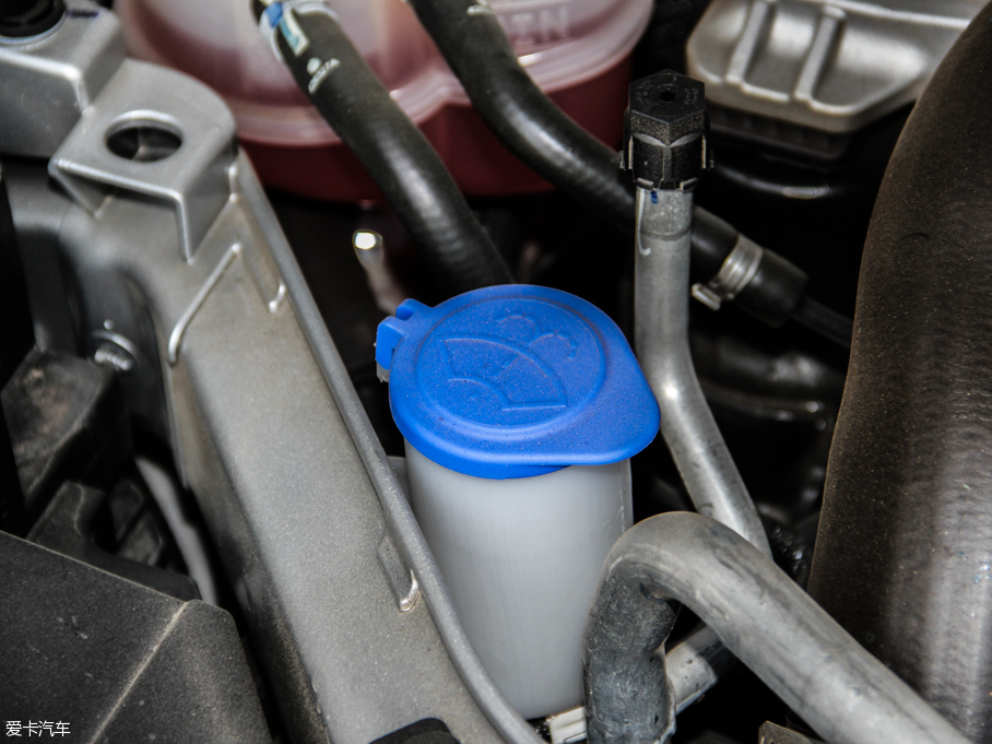 2016ţ EcoBoost 325 V6 Ş