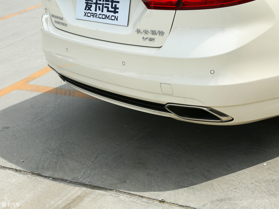 2017ţ EcoBoost 325 V6 LTD