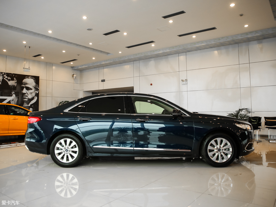 2016ţ EcoBoost 180 A