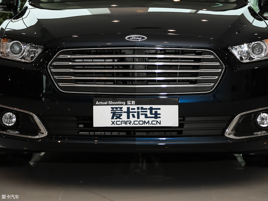 2016ţ EcoBoost 180 A