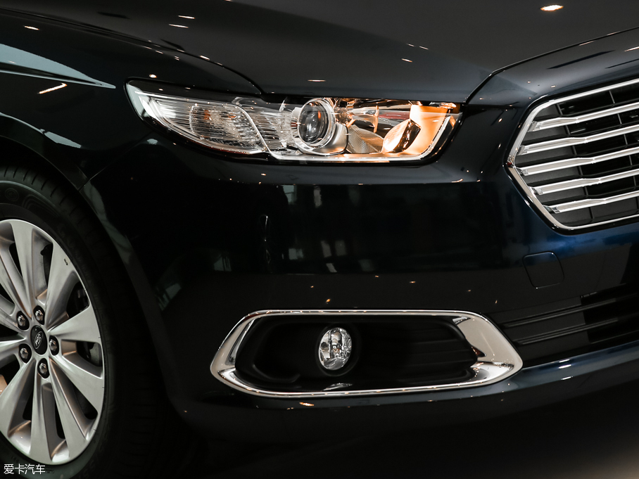 2016ţ EcoBoost 180 A