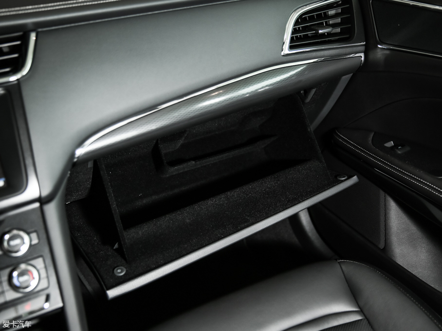 2016ţ EcoBoost 180 A